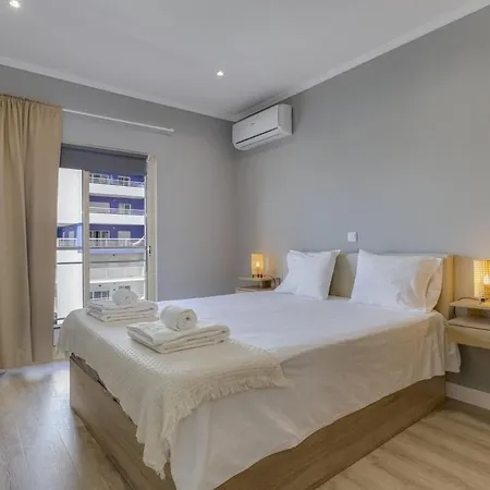 17 - By My Algarve Appartamento Portimão